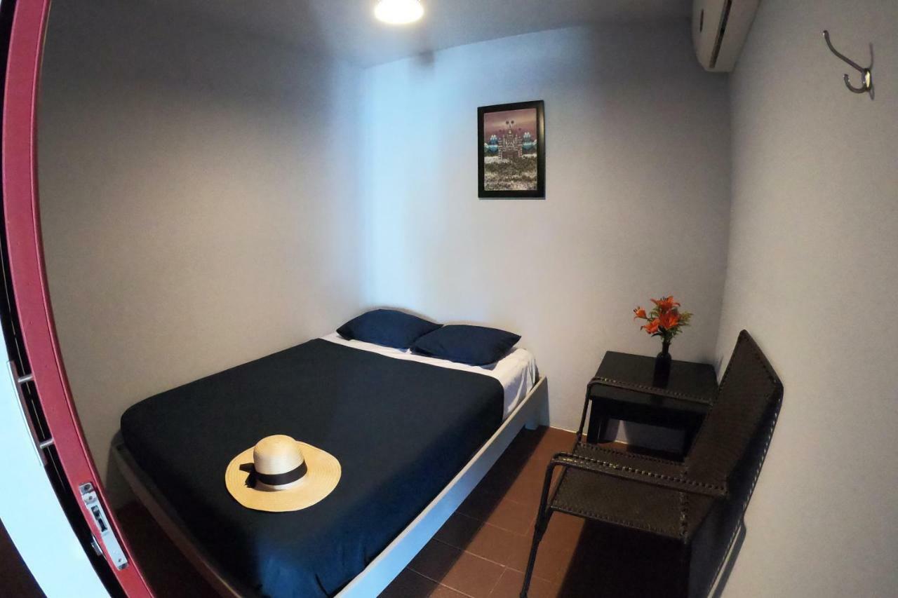 Hostel Auikyani โกซูเมล ภายนอก รูปภาพ